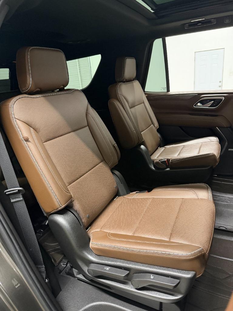 Chevrolet Tahoe High Country 4WD 2021
