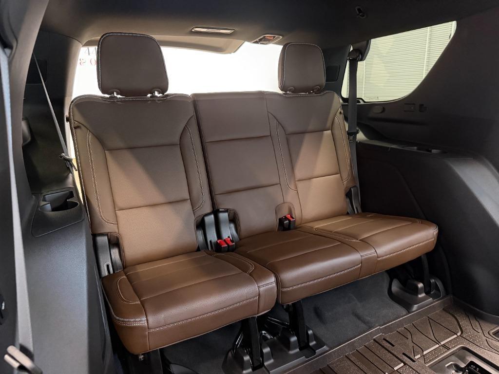 Chevrolet Tahoe High Country 4WD 2021