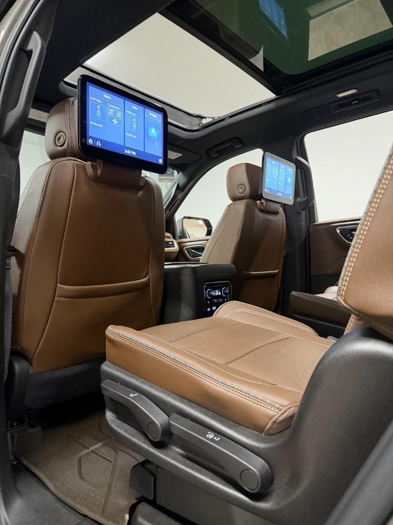 Chevrolet Tahoe High Country 4WD 2021