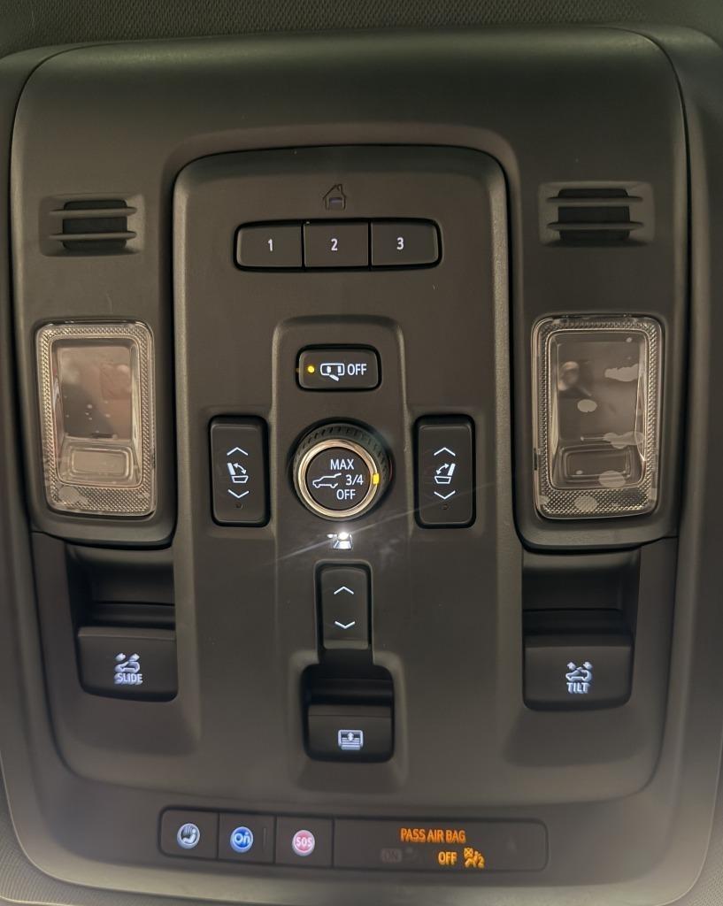 Chevrolet Tahoe High Country 4WD 2021