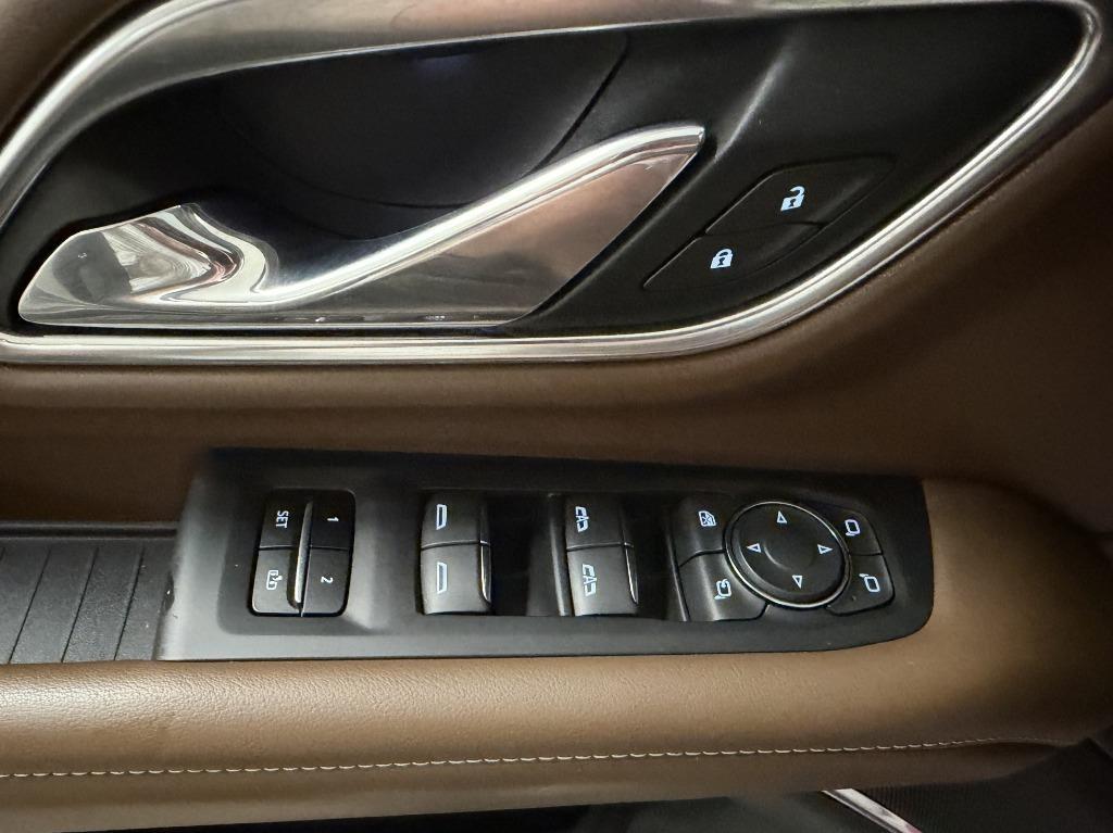 Chevrolet Tahoe High Country 4WD 2021