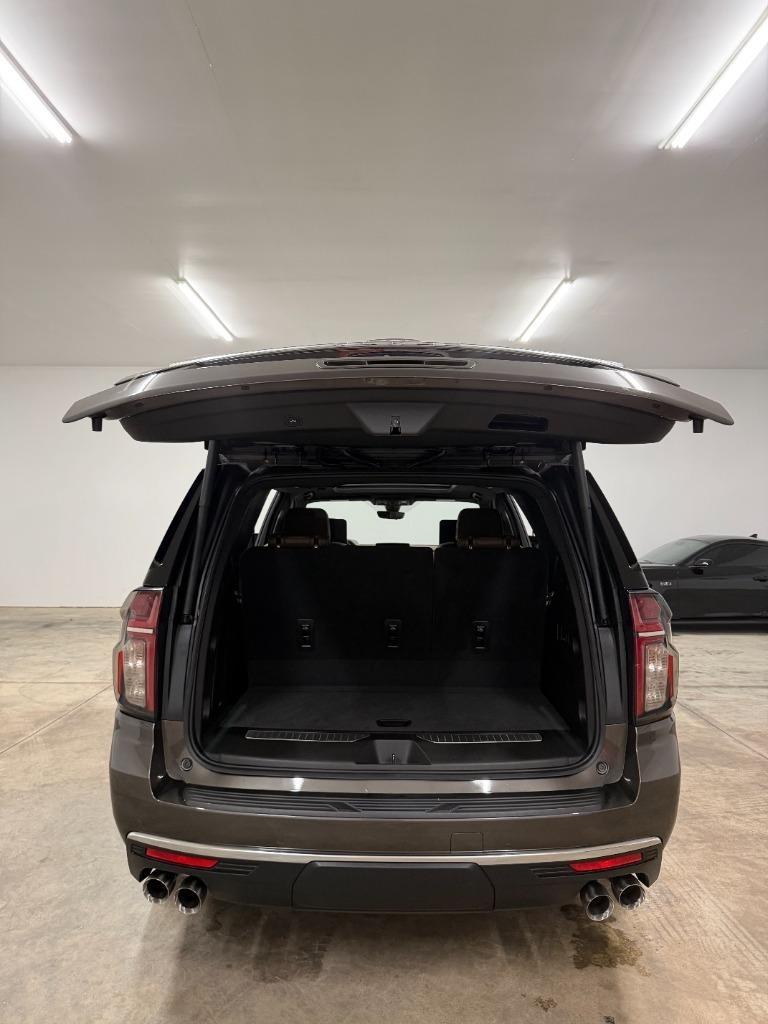 Chevrolet Tahoe High Country 4WD 2021