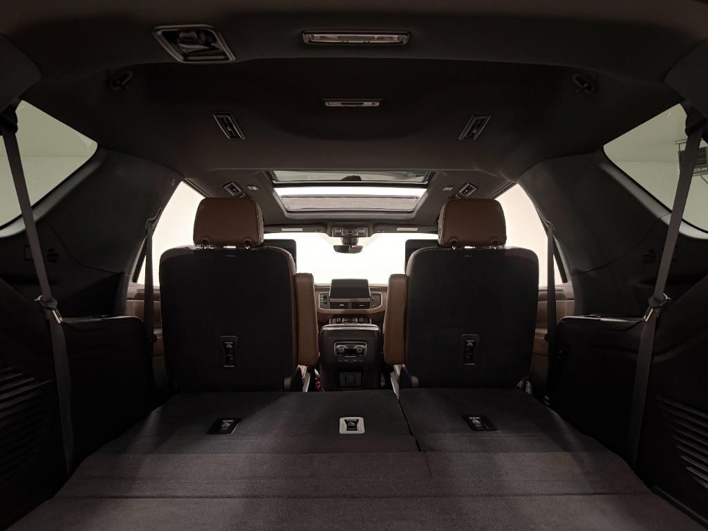 Chevrolet Tahoe High Country 4WD 2021