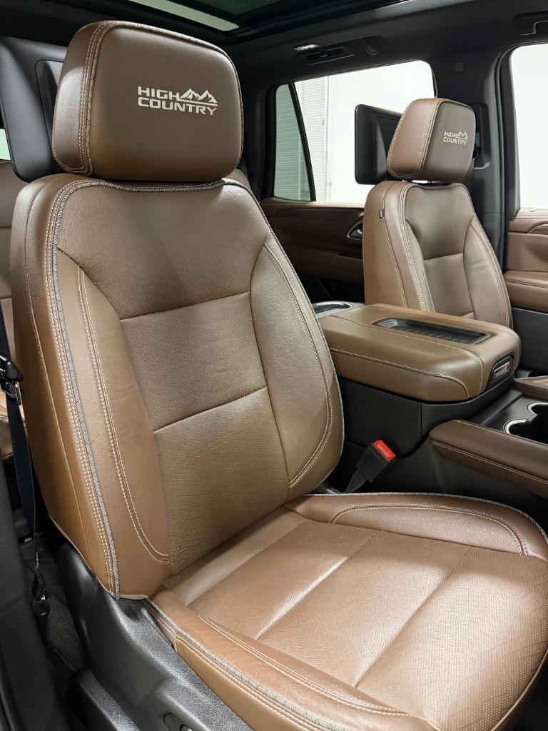 Chevrolet Tahoe High Country 4WD 2021
