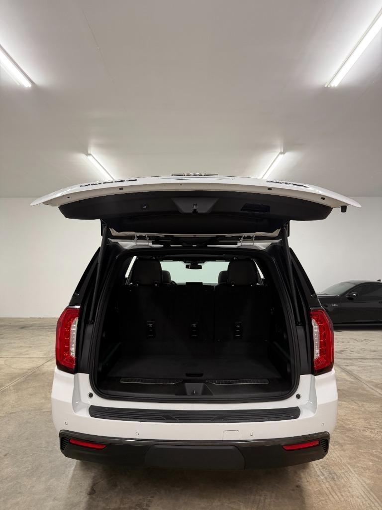 GMC Yukon AT4 2022