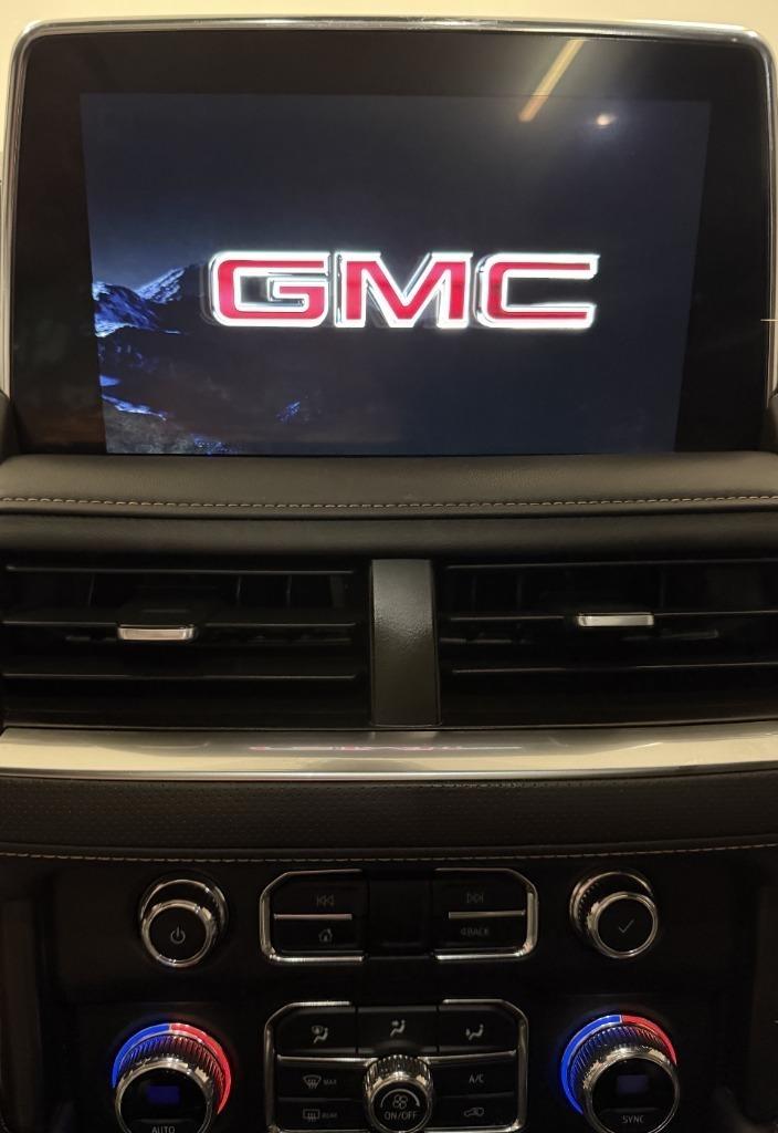 GMC Yukon AT4 2022