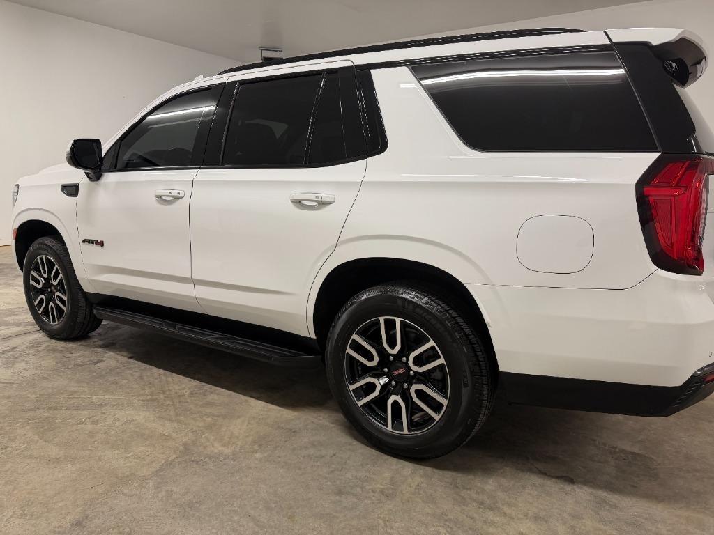 GMC Yukon AT4 2022