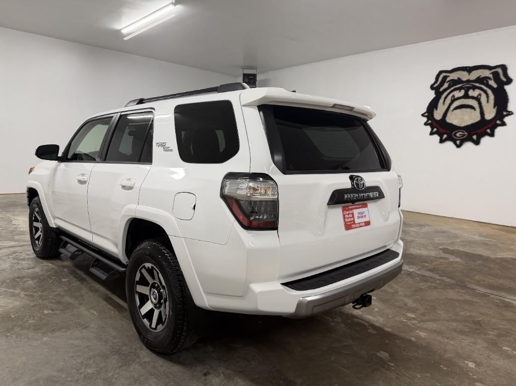 Toyota 4Runner TRD Off-road Premium 4WD 2024