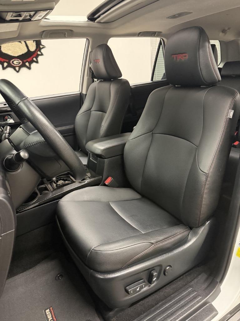 Toyota 4Runner TRD Off-road Premium 4WD 2024