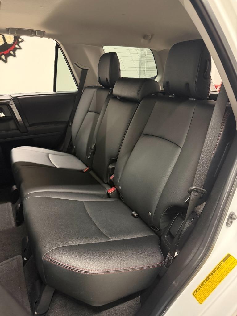Toyota 4Runner TRD Off-road Premium 4WD 2024