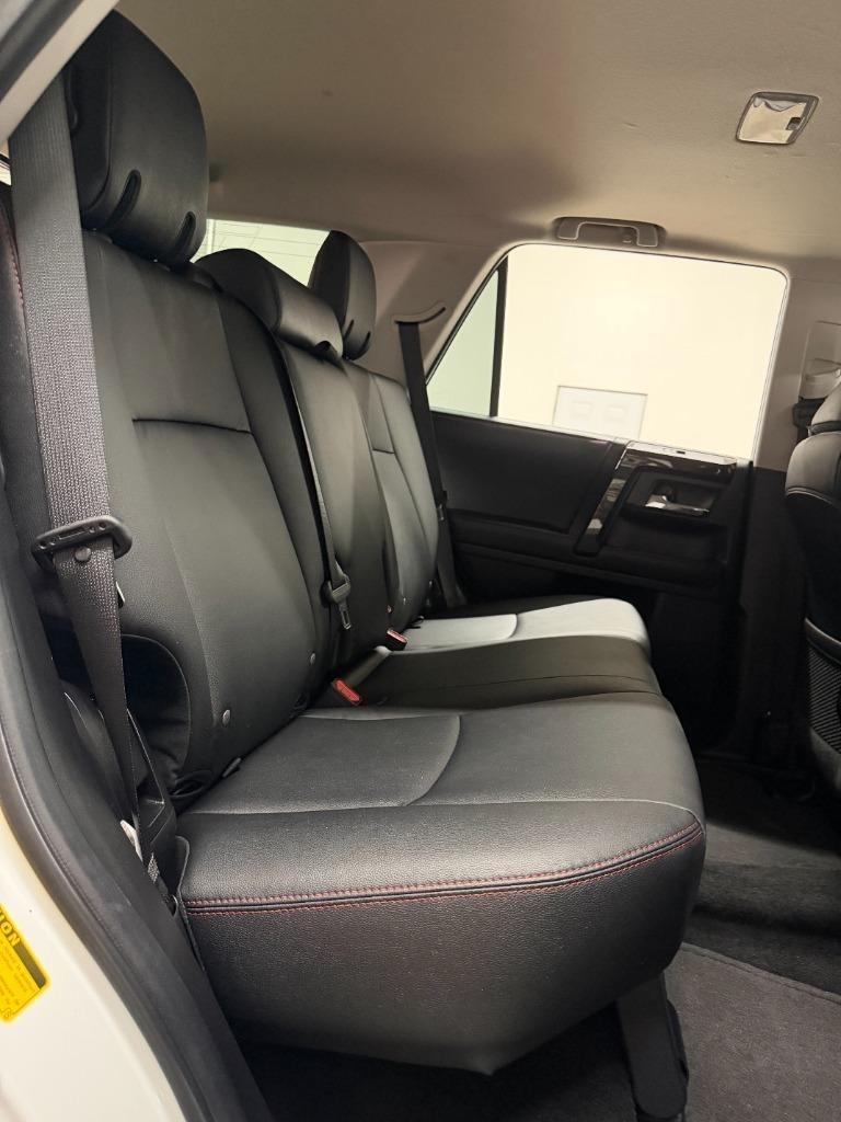 Toyota 4Runner TRD Off-road Premium 4WD 2024