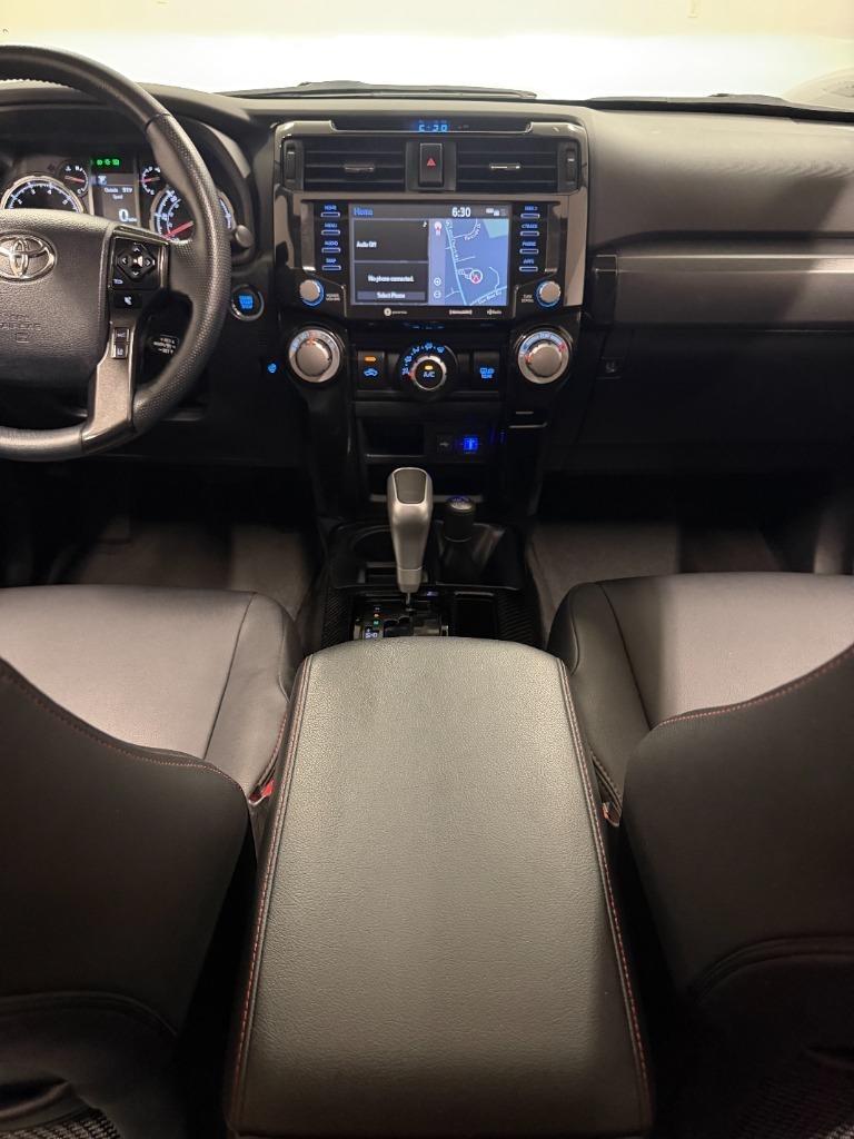 Toyota 4Runner TRD Off-road Premium 4WD 2024