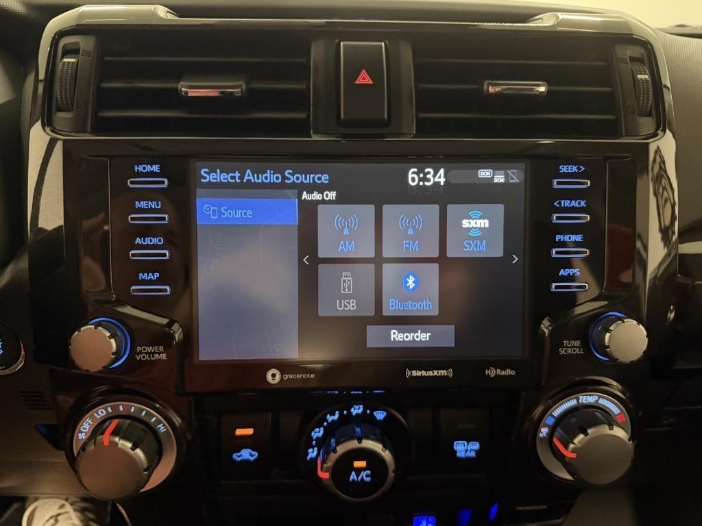 Toyota 4Runner TRD Off-road Premium 4WD 2024