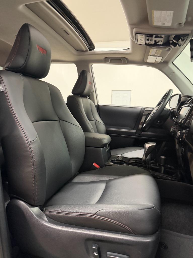 Toyota 4Runner TRD Off-road Premium 4WD 2024