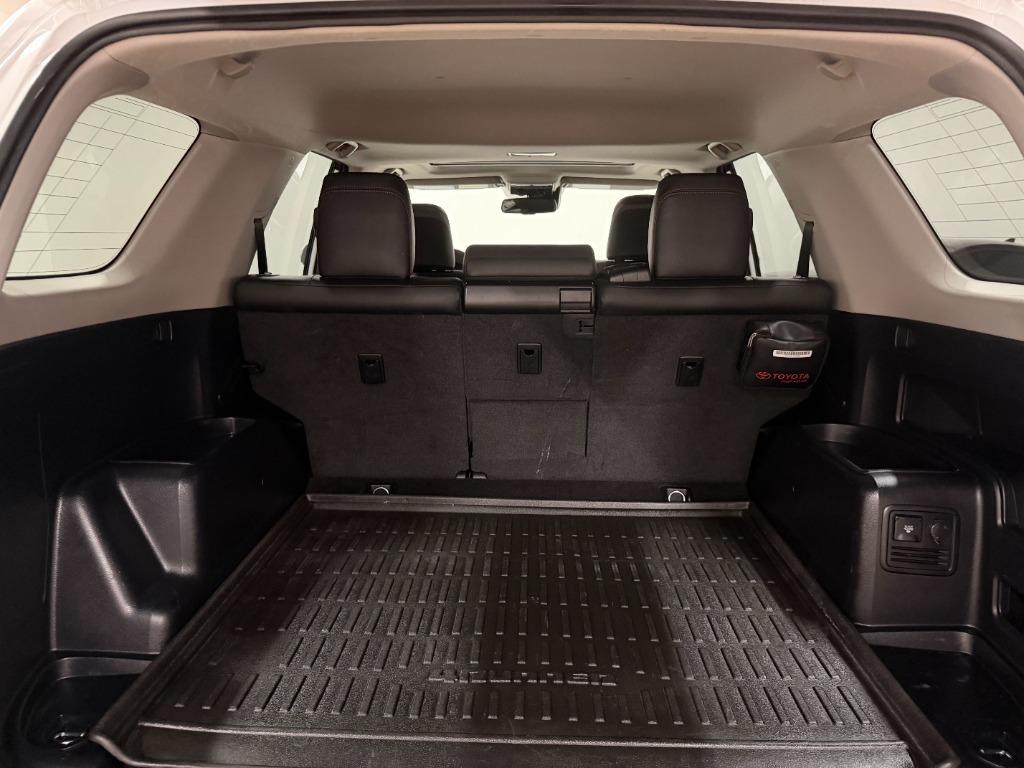 Toyota 4Runner TRD Off-road Premium 4WD 2024