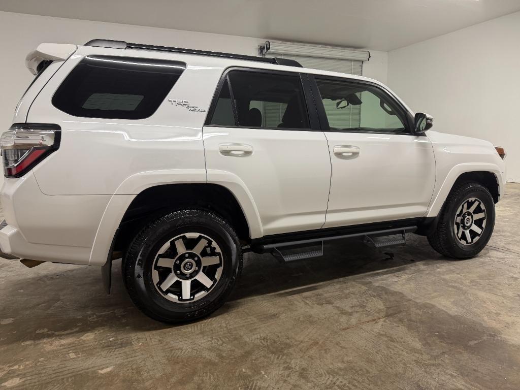 Toyota 4Runner TRD Off-road Premium 4WD 2024