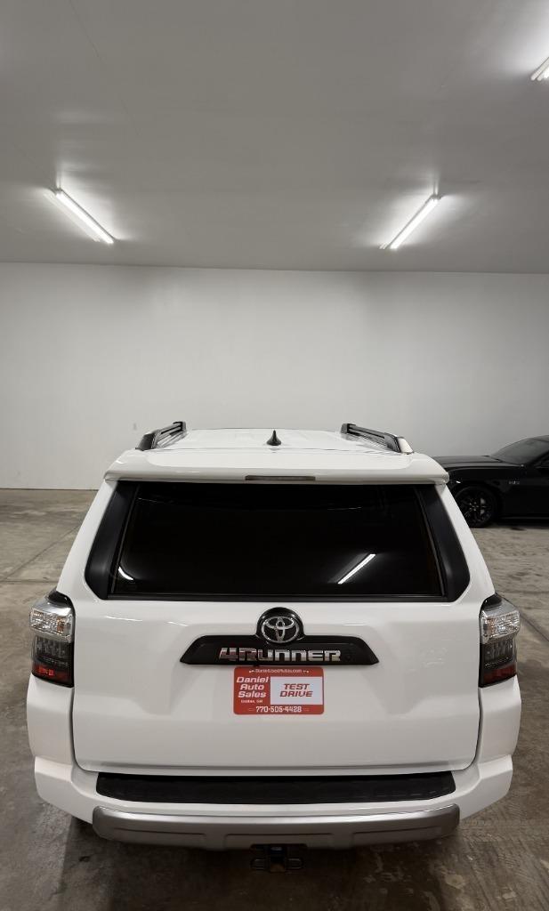 Toyota 4Runner TRD Off-road Premium 4WD 2024