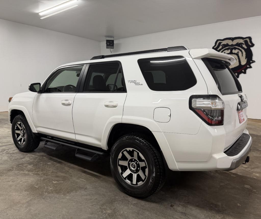 Toyota 4Runner TRD Off-road Premium 4WD 2024