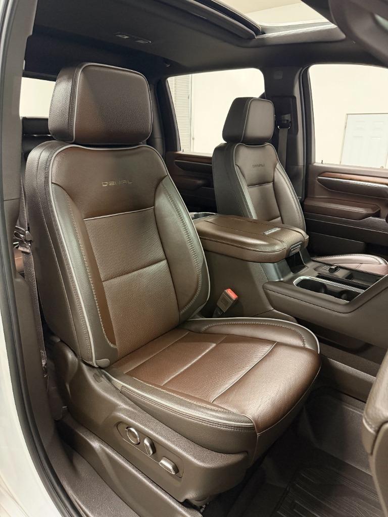 GMC Sierra 2500HD Denali Crew Cab 4WD SB 2024