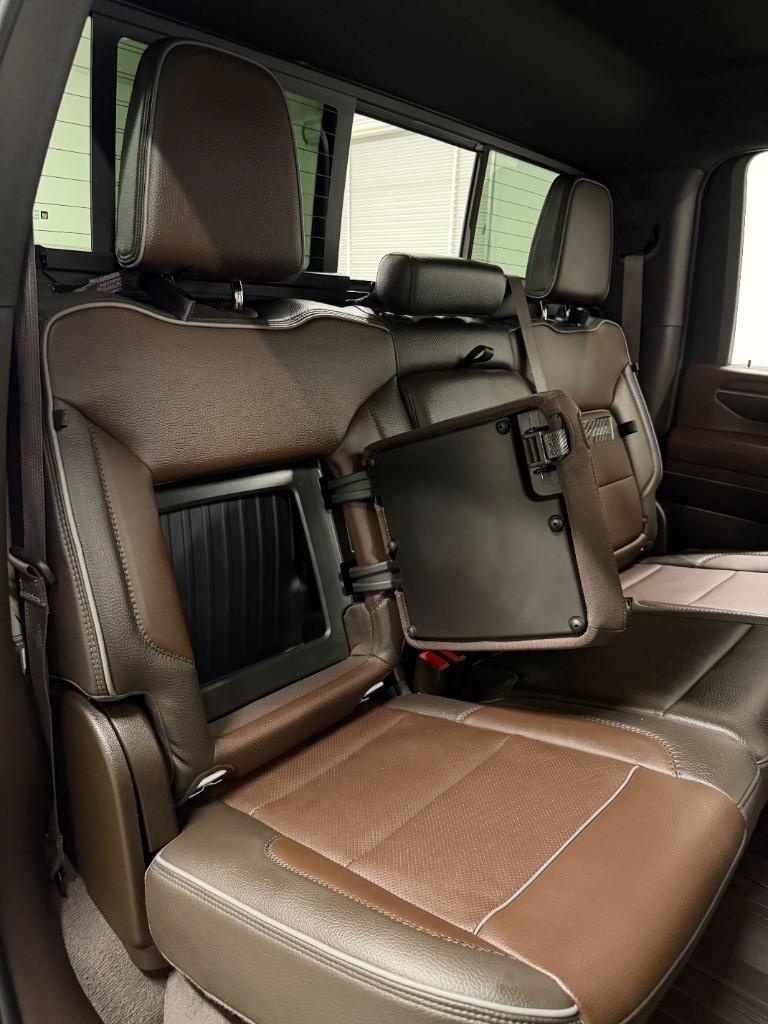 GMC Sierra 2500HD Denali Crew Cab 4WD SB 2024