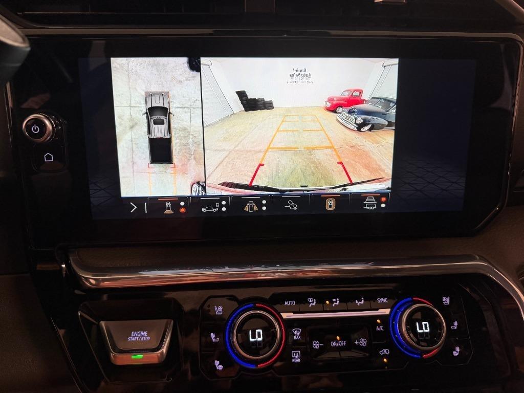 GMC Sierra 2500HD Denali Crew Cab 4WD SB 2024