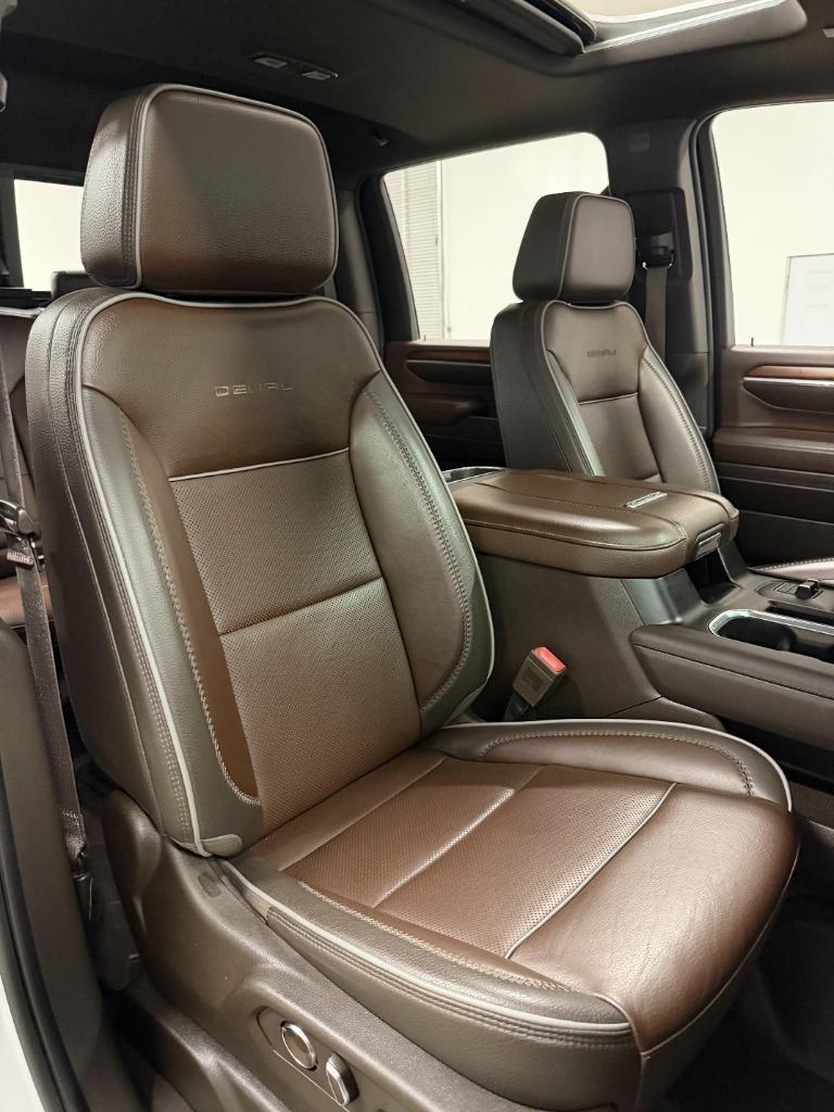 GMC Sierra 2500HD Denali Crew Cab 4WD SB 2024
