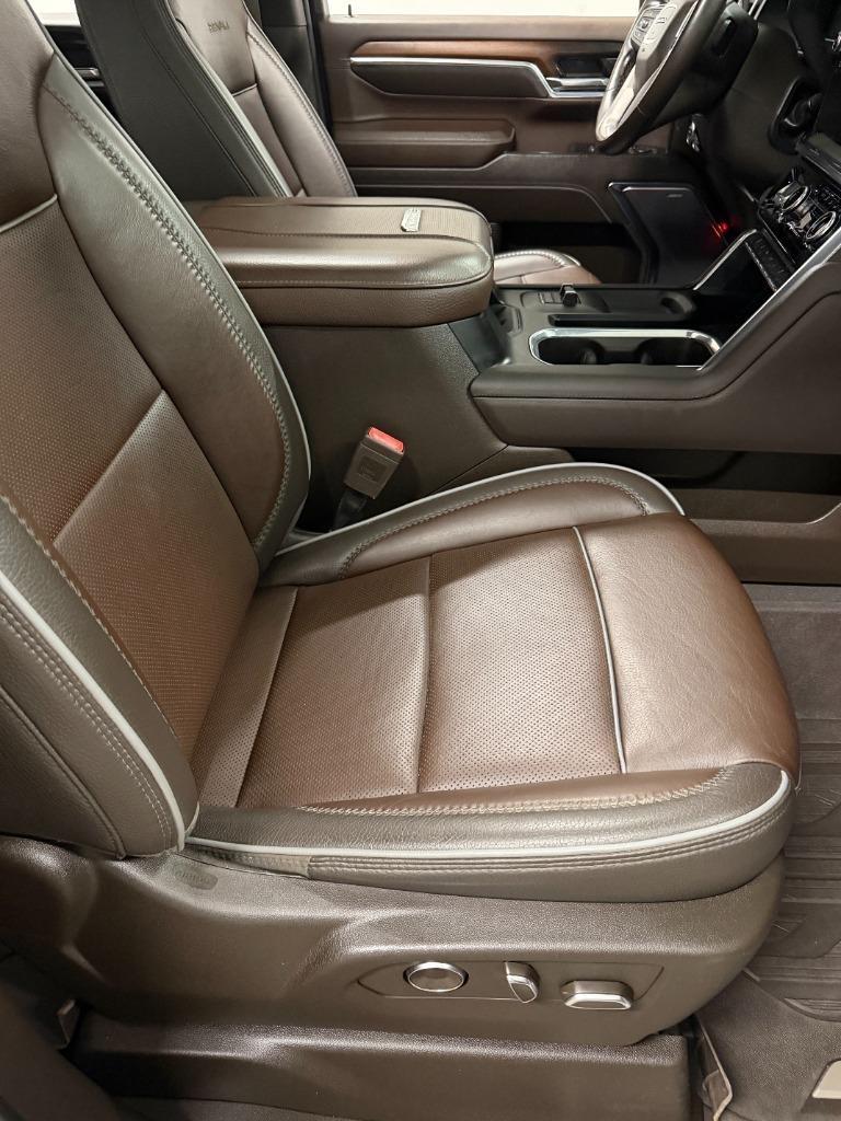 GMC Sierra 2500HD Denali Crew Cab 4WD SB 2024