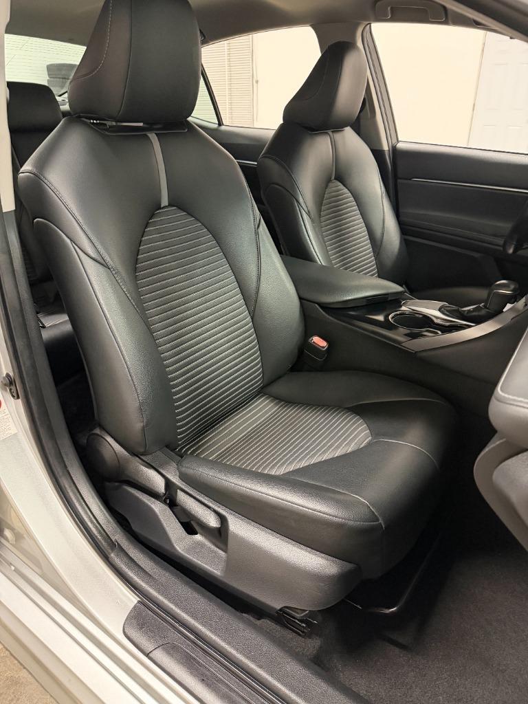 Toyota Camry SE 2018