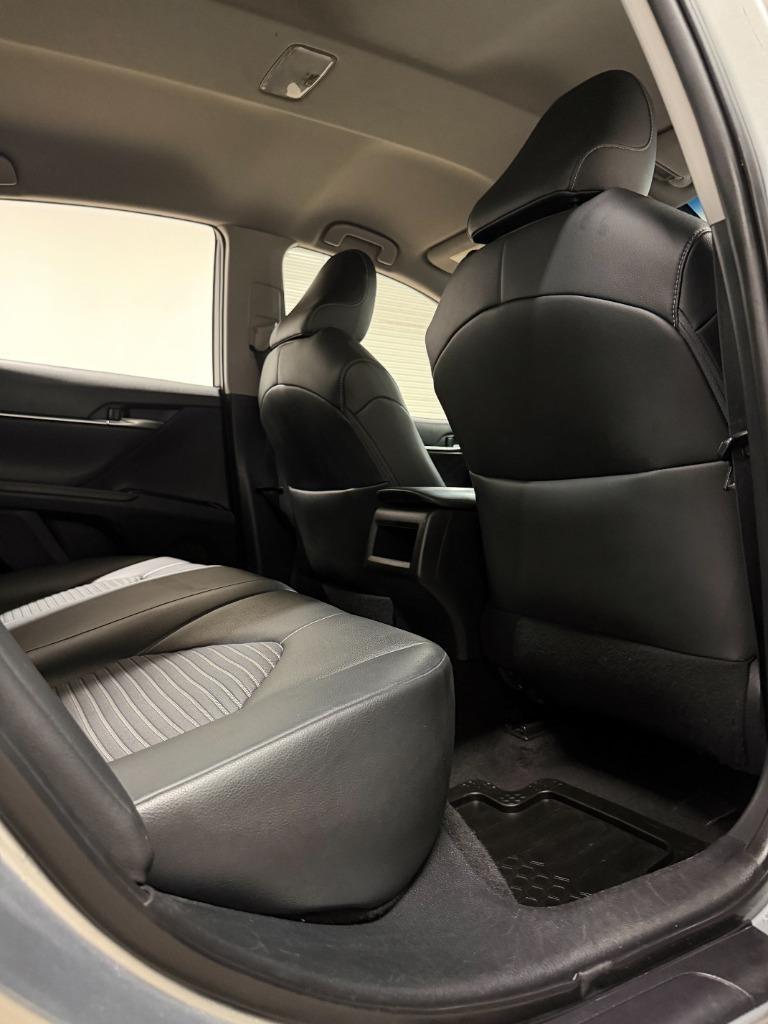 Toyota Camry SE 2018