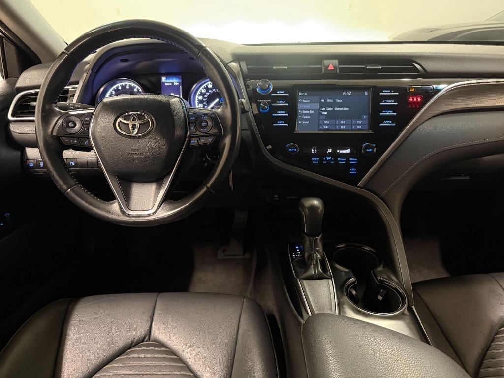 Toyota Camry SE 2018