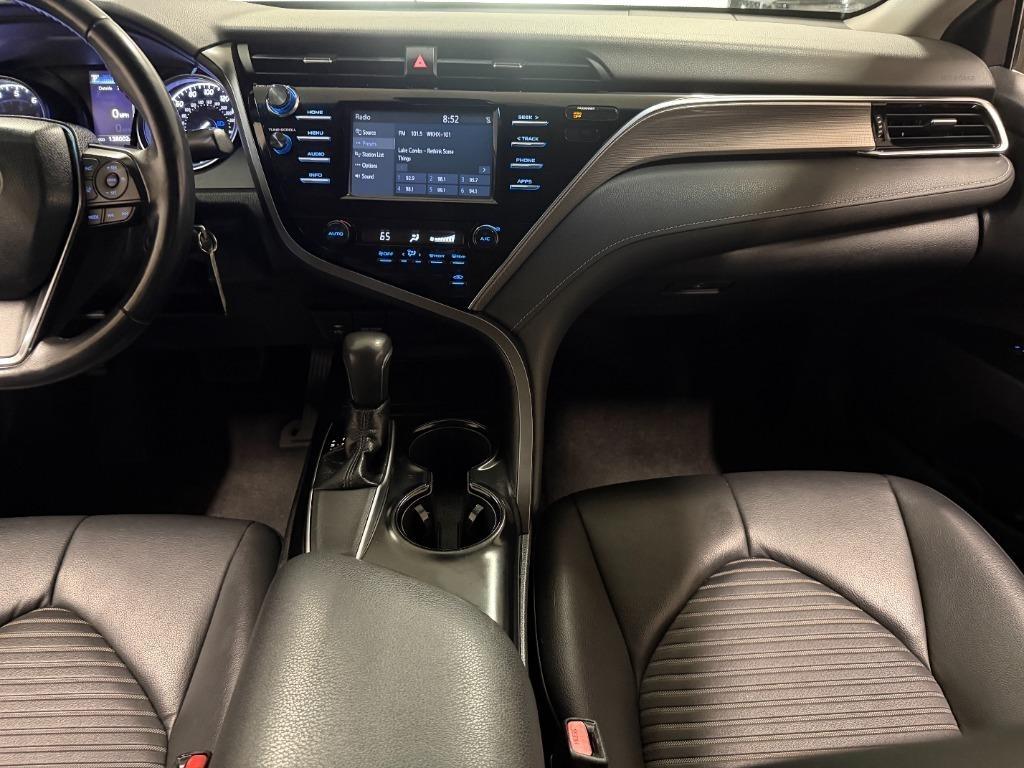 Toyota Camry SE 2018
