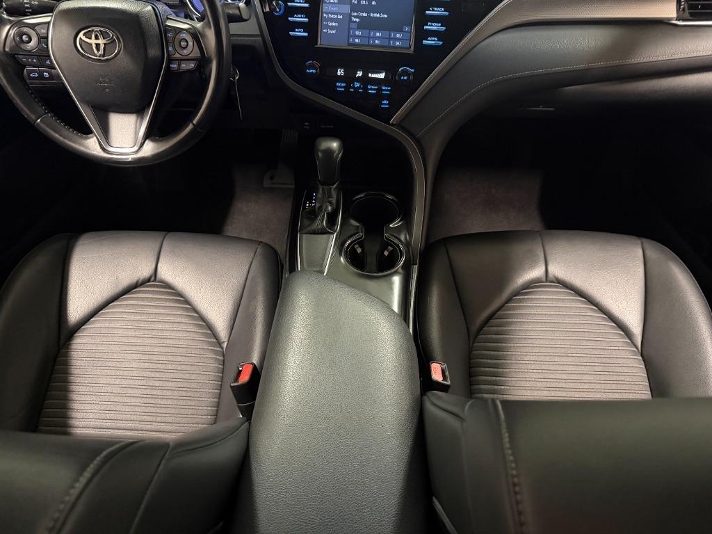 Toyota Camry SE 2018