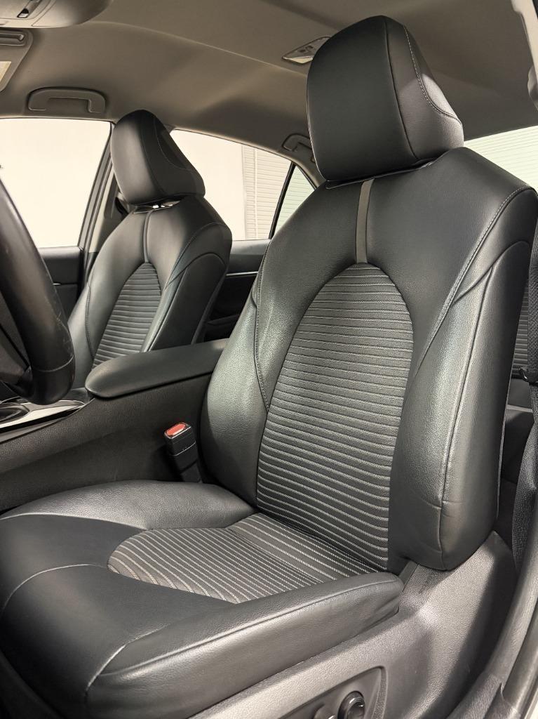 Toyota Camry SE 2018