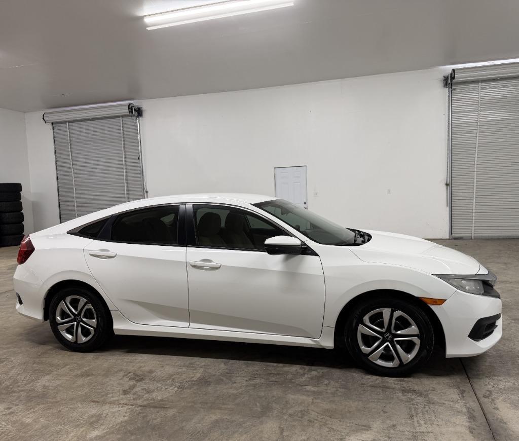 Honda Civic LX Sedan CVT 2018