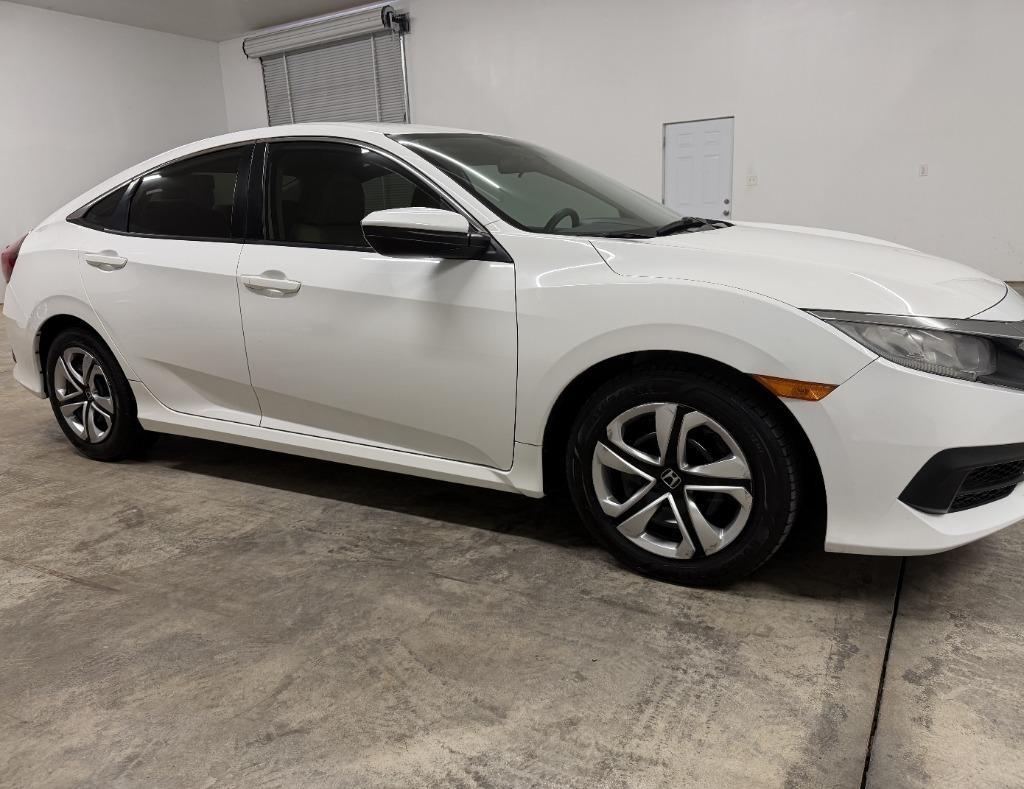 Honda Civic LX Sedan CVT 2018