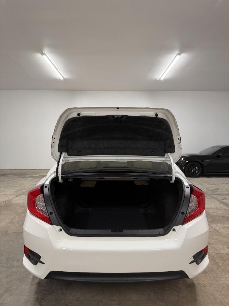 Honda Civic LX Sedan CVT 2018