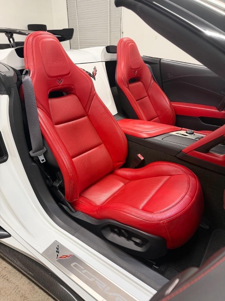 Chevrolet Corvette 3LZ Z06 Convertible 2015