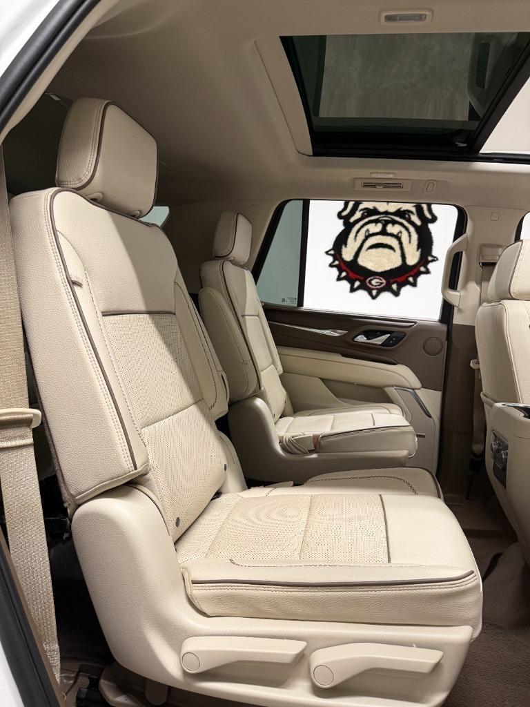 GMC Yukon Denali 4WD 2022