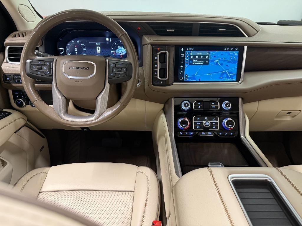 GMC Yukon Denali 4WD 2022