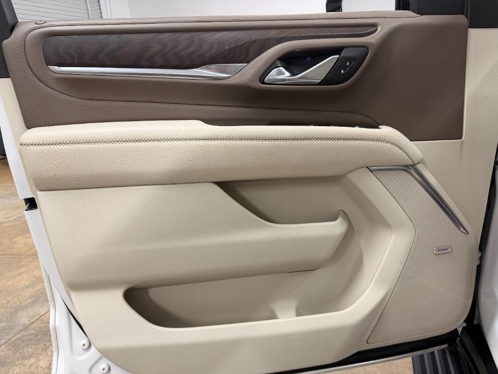 GMC Yukon Denali 4WD 2022