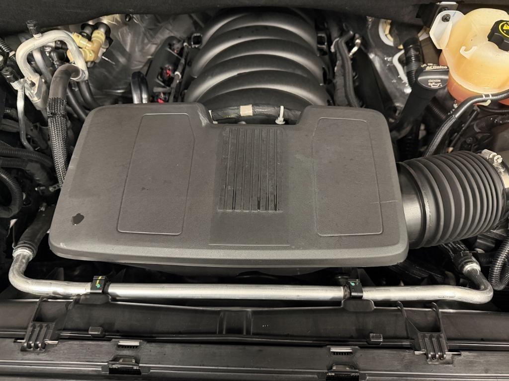 GMC Yukon Denali 4WD 2022