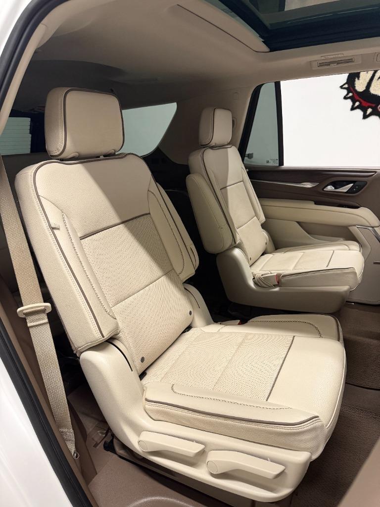 GMC Yukon Denali 4WD 2022