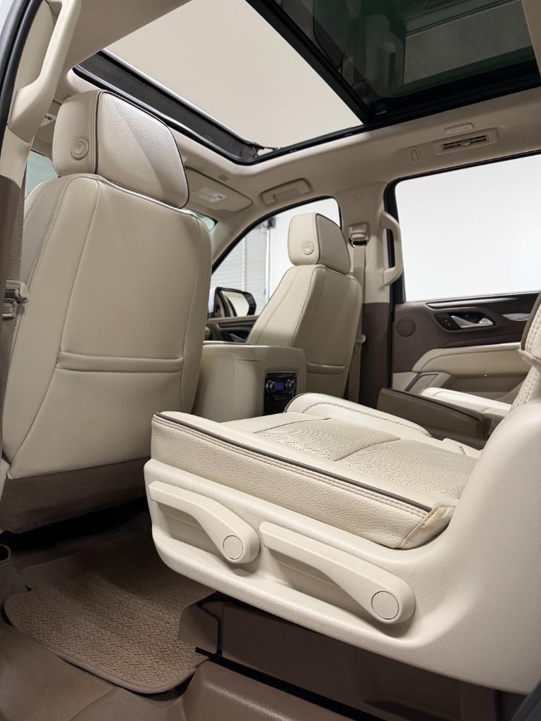 GMC Yukon Denali 4WD 2022