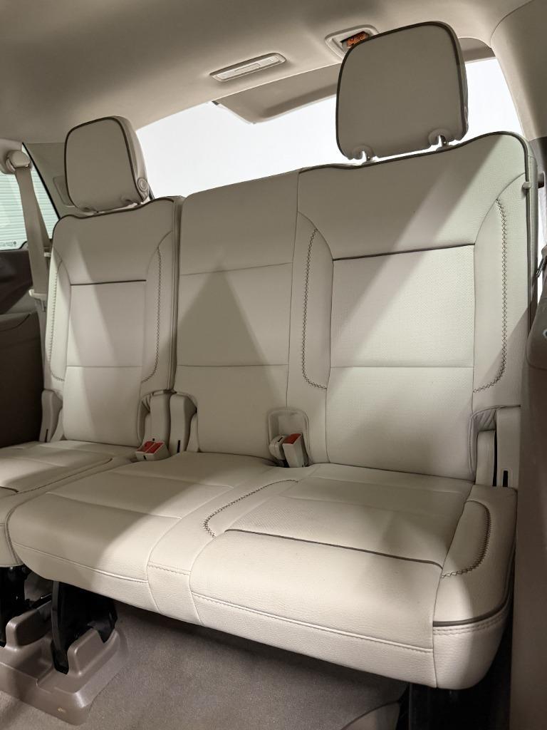 GMC Yukon Denali 4WD 2022