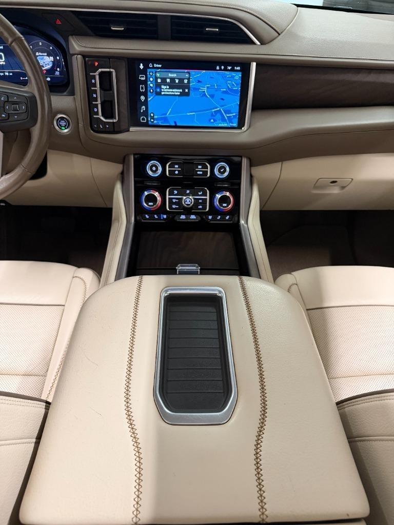 GMC Yukon Denali 4WD 2022