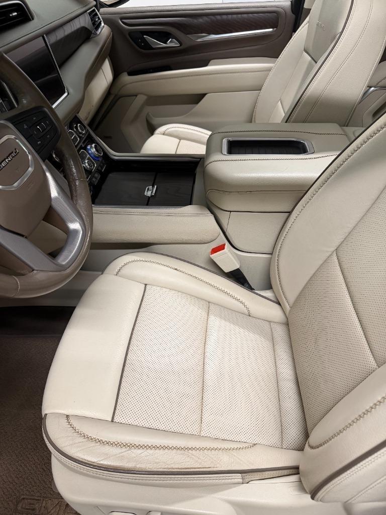 GMC Yukon Denali 4WD 2022