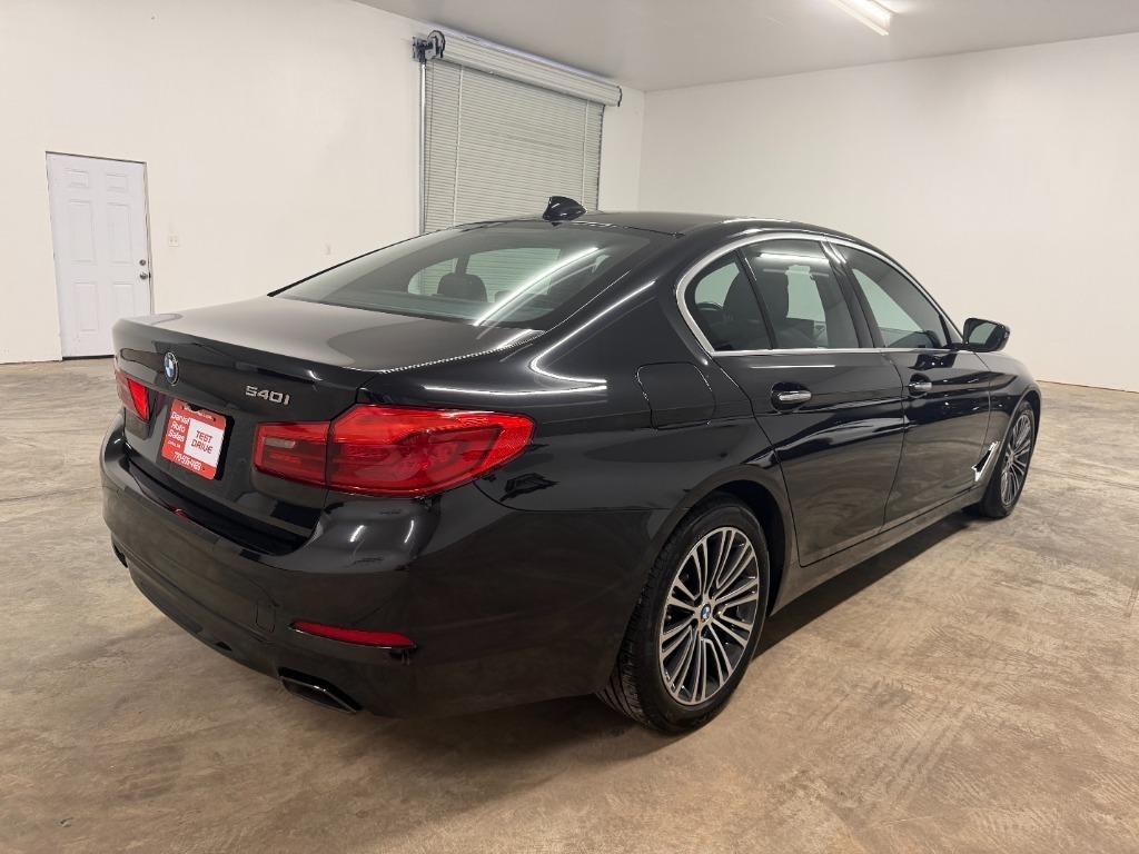 BMW 5-Series 540i 2018