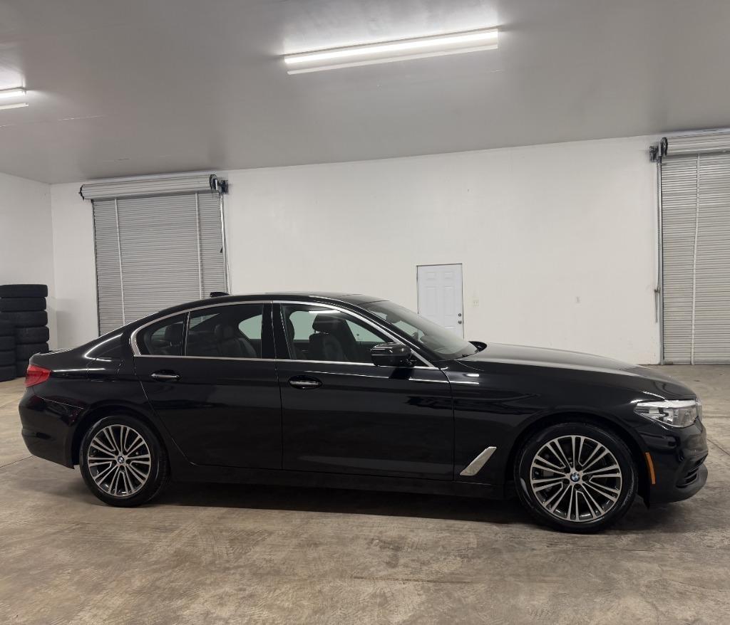 BMW 5-Series 540i 2018