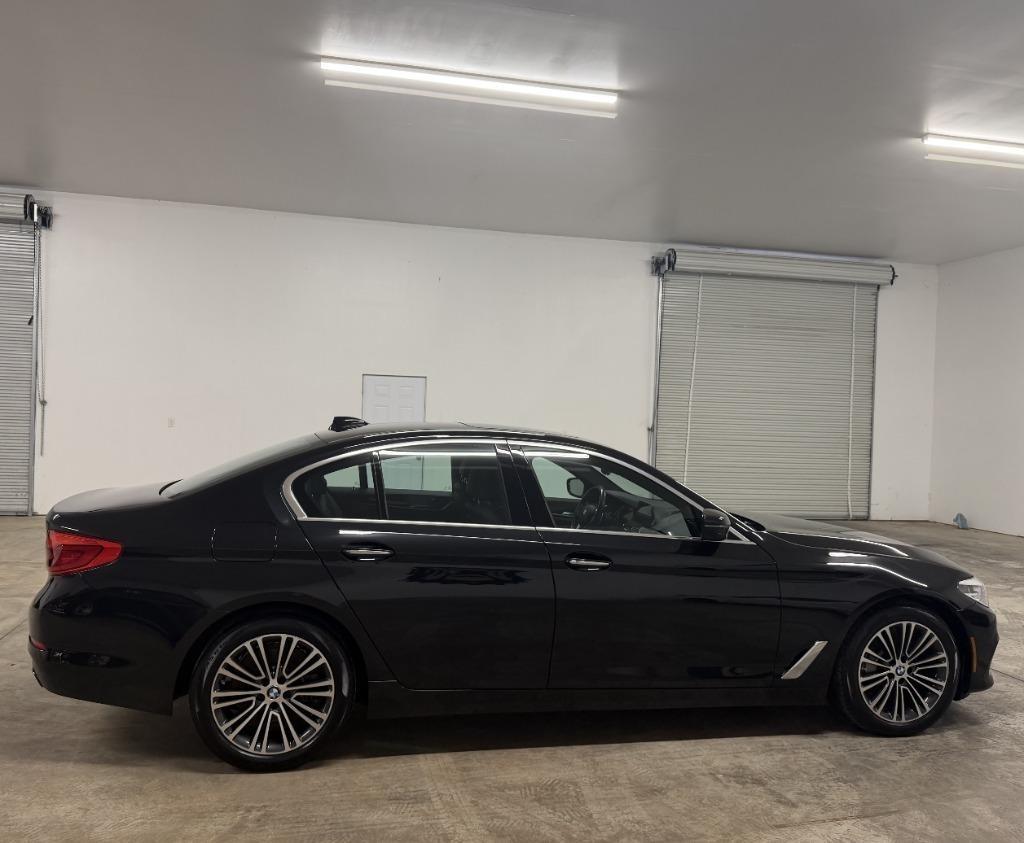 BMW 5-Series 540i 2018
