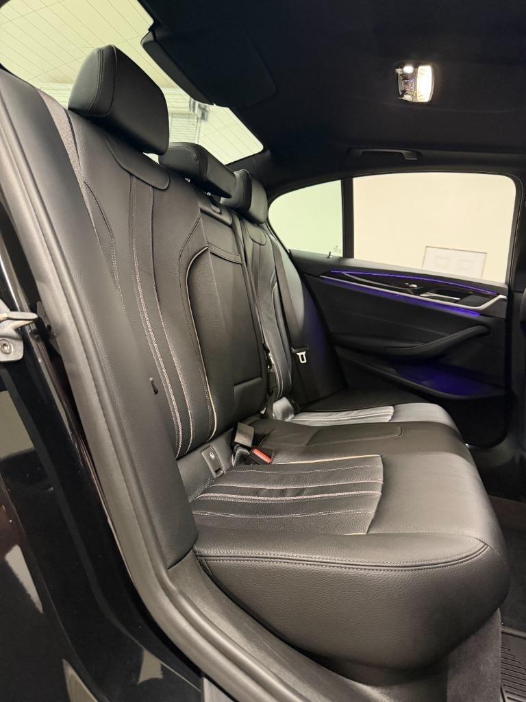 BMW 5-Series 540i 2018